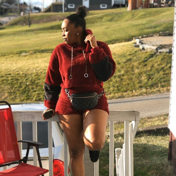 HELLO MISS PLUSH BURGUNDY HOODIE SWEATER & SHORTS SETS - Picture 7 of 11